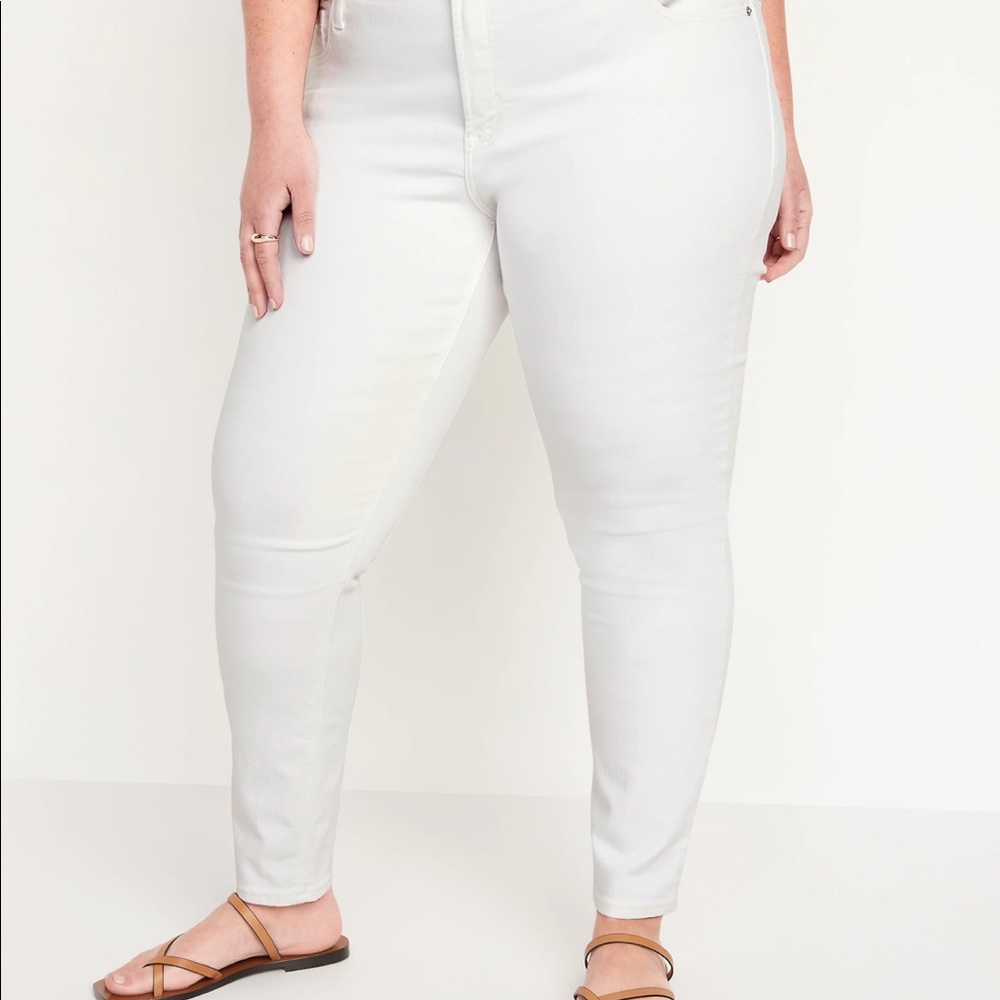 Mid-Rise Rockstar Super Skinny White Jeans for Women